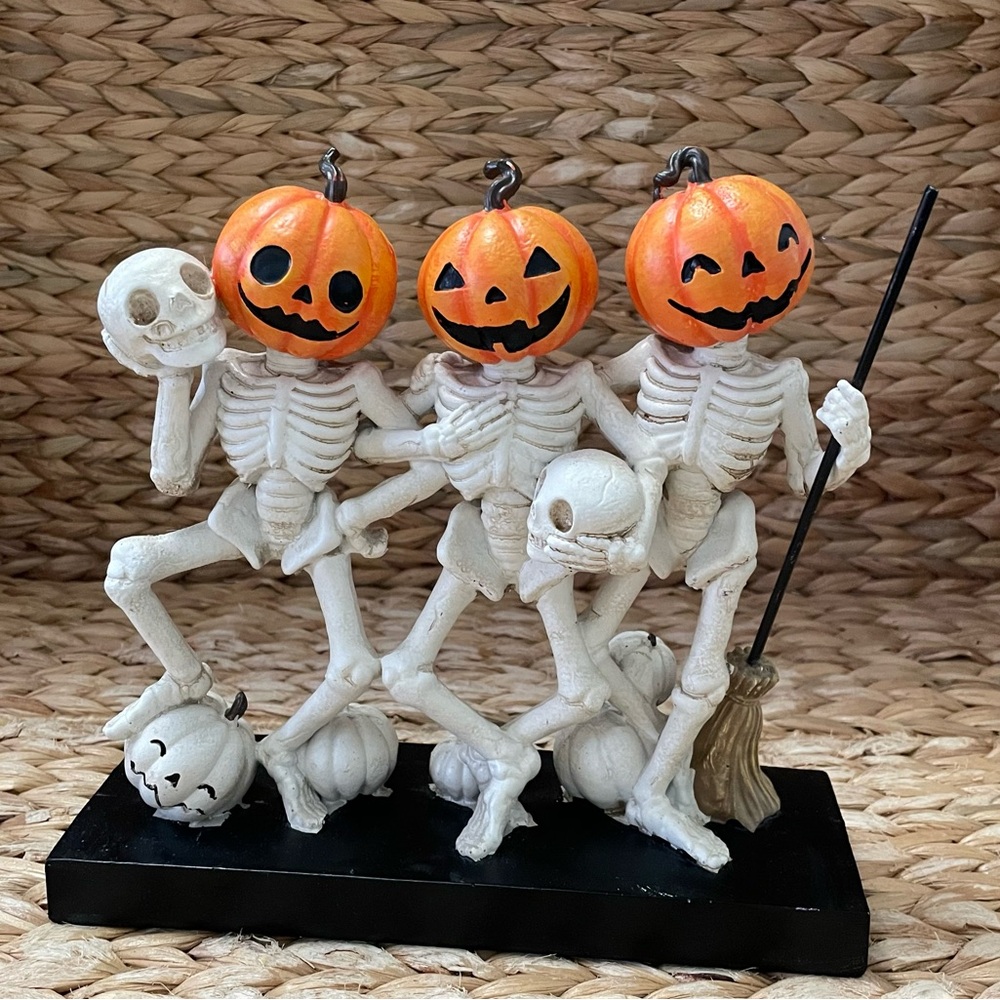 Skeleton Pumpkin Head Figure Halloween Resin